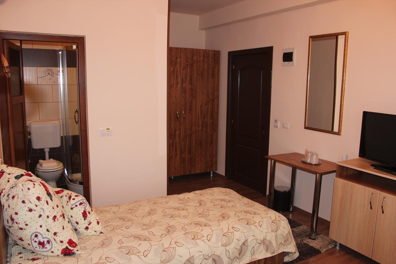 Camere-Apartament Steyna Алба Юлия Екстериор снимка
