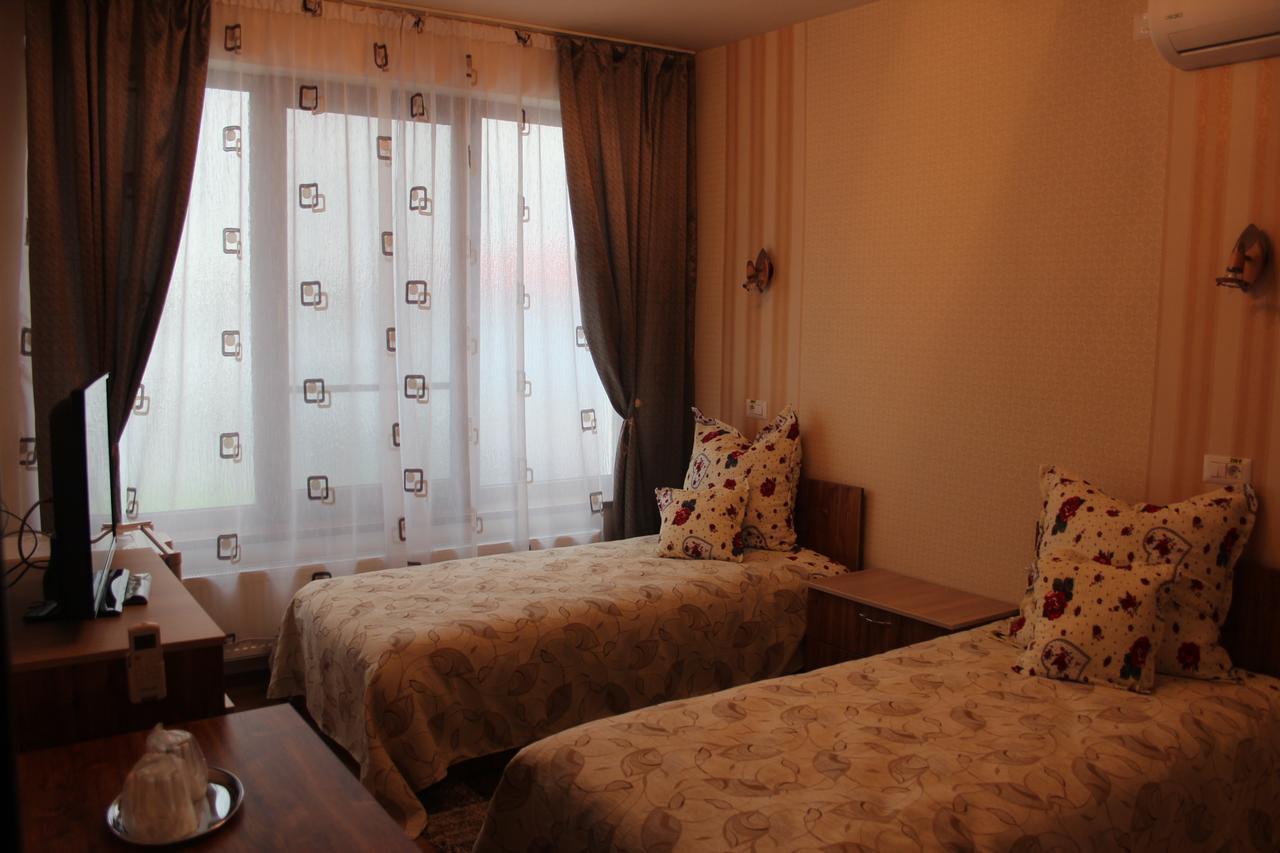 Camere-Apartament Steyna Алба Юлия Екстериор снимка