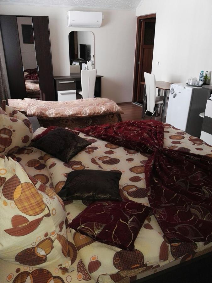 Camere-Apartament Steyna Алба Юлия Екстериор снимка